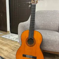 گیتار یاماها c70