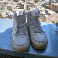کفش بچه گانه