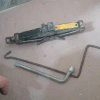 جک و اچار چرخ پراید