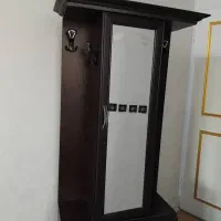 کمد جاکفشی ایستاده