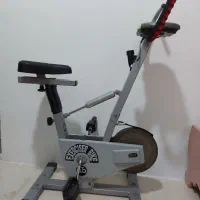 دوچرخه ثابت ورزشی