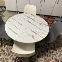 میز نهار خوری ۴ نفره
