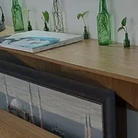 دوعدد میز در حدنوع