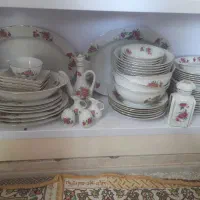 چینی گل سرخ قدیمی