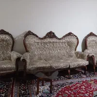 مبل ۹نفره به همراه میز عسلی ها