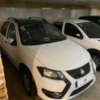 کوییک r سفید مشکی