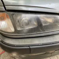 چراغ جلو پارس لنزدار