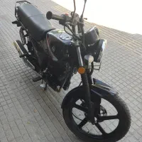 لاکی 185