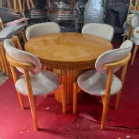 میز غذاخوری