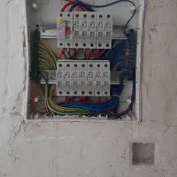 اکیپ برقکار
