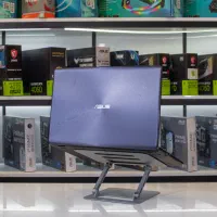 لپتاپ ASUS با پردازنده i7 و 4 گیگ گرافیک مجزا