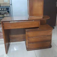 میز آرایشی