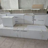 کابینت هایگلاس سفید دست دوم