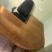 مبل و میز اداری