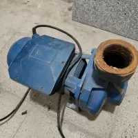 پمپ آب استخری