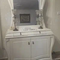 آینه وکنسول ومیزتلویزیون
