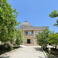 عمارت بزرگ‌باغی