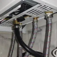 نصب رادیاتور نصب پکیج تعمیر پکیج جوشکاری پایه کولر