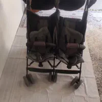 کالسکه دوقلو