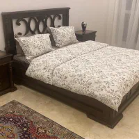 سرویس خواب دو نفره به همراه کنسول و آینه آرایش