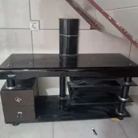 سه عدد میز تلویزیون با سایز های مختلف