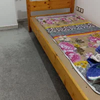 تخت خواب یکنفره چوب روس