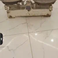 ترازو وزنه ای