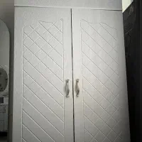 کمد و کتابخانه