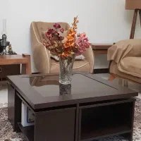 میز چوبی