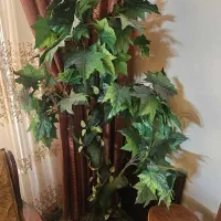 درختچه مصنوعی همراه با گلدان