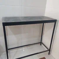 میز آهنی