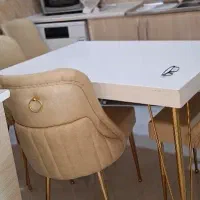 میز ناهارخوری