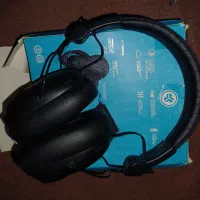 هدفون JLAB بلوتوثی، قابلیت ایجاد ارتباط با سیم