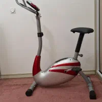 دوچرخه ثابت باشگاهی