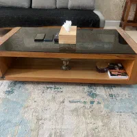 میز جلو مبلی از چوب راش و کاملا سالم