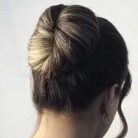 ارائه انواع خدمات زیبایی (تخفیف ویژه)