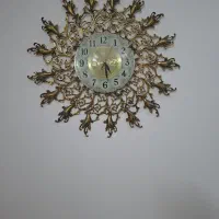 ساعت دیواری