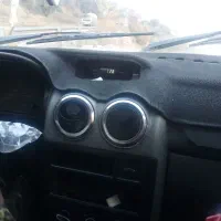 پراید ۸۲ ولی همه وسایل مدل بالایی در حد ۱۴۰۰