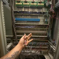 خدمات کامل برق ساختمان