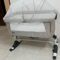تخت کنار مادر کاملا سالم