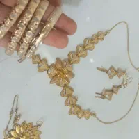 ۶۰ گرم طلا