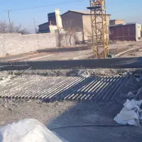 فروش جرثقیل برای کارگاه تیرچه سازی