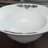 آجیل خوری شیک و نو