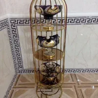 کنار سالنی و صندلی آشپز خانه