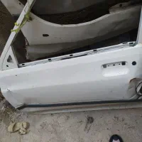 درب پراید سفید