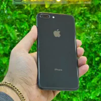 گوشی IPhone 8 Plus حافظه 64 گیگ بسیار تمیز درحد