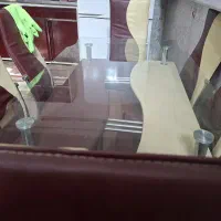 میز صبحانه خوری
