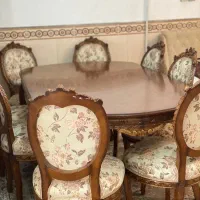میز ناهارخوری ۸ نفره با سه صندلی میزبان