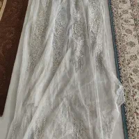 پرده گلدوزی با گل برجسته و رانر ،کناره
