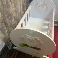 گهواره کاملا سالم و در حد نو